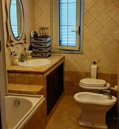 Apartament Intero 100mq 2 Da Letto Magna Graecia *