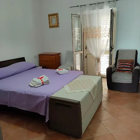 Apartament Intero 100mq 2 Da Letto Magna Graecia *